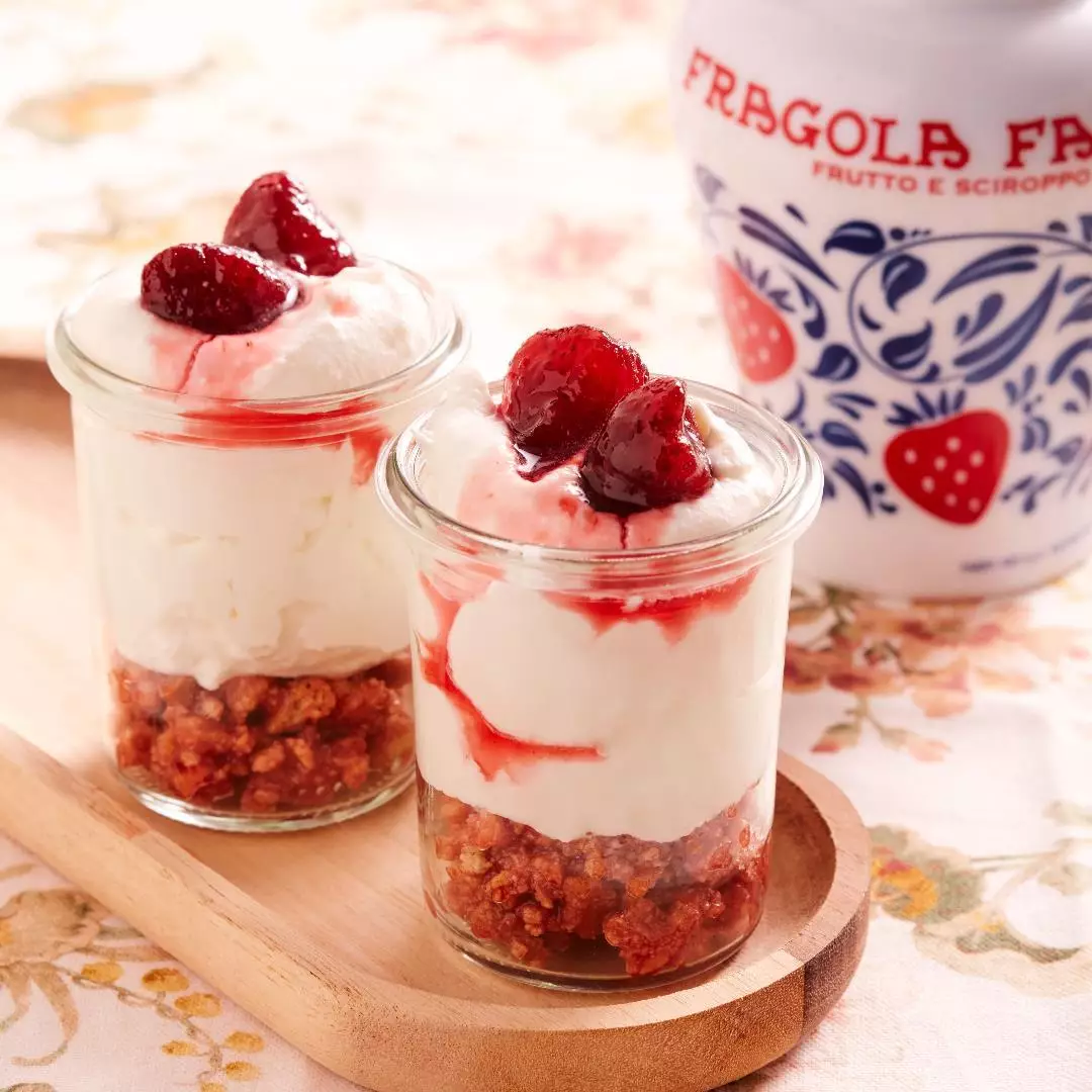 Mousse de Ricota com Morangos Fabbri