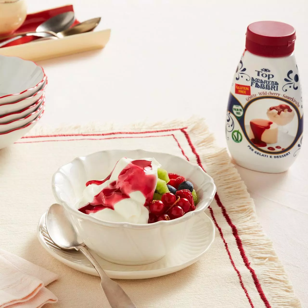 Iogurte com Topping Amarena Fabbri